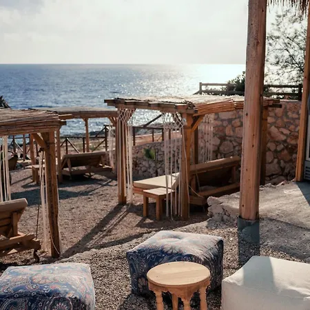 アパート Roxa Seaview Agios Leon