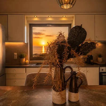 Roxa Seaview Apartament *